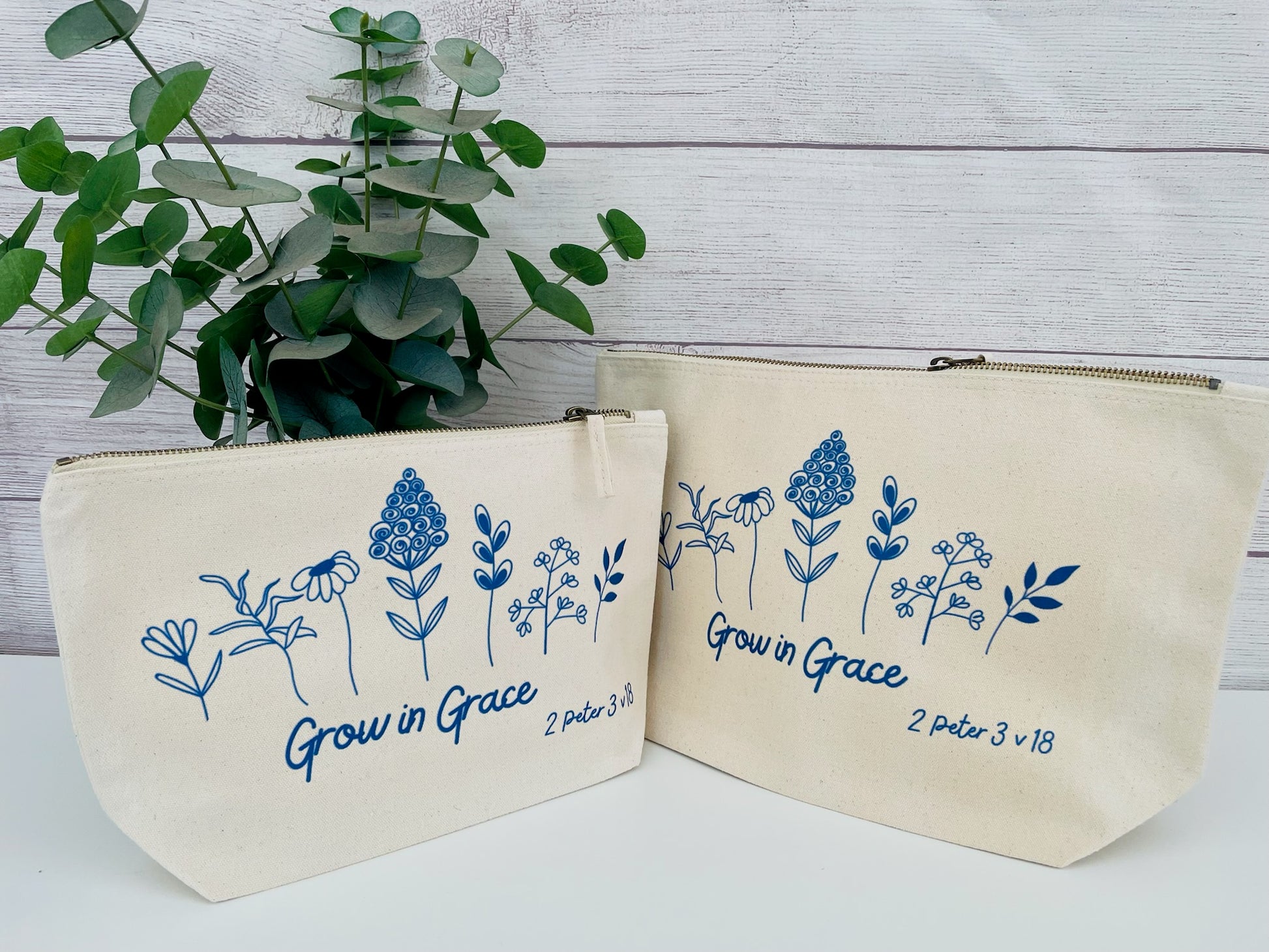 Close Up Grow in Grace Accessory Bags - Blue Flowers